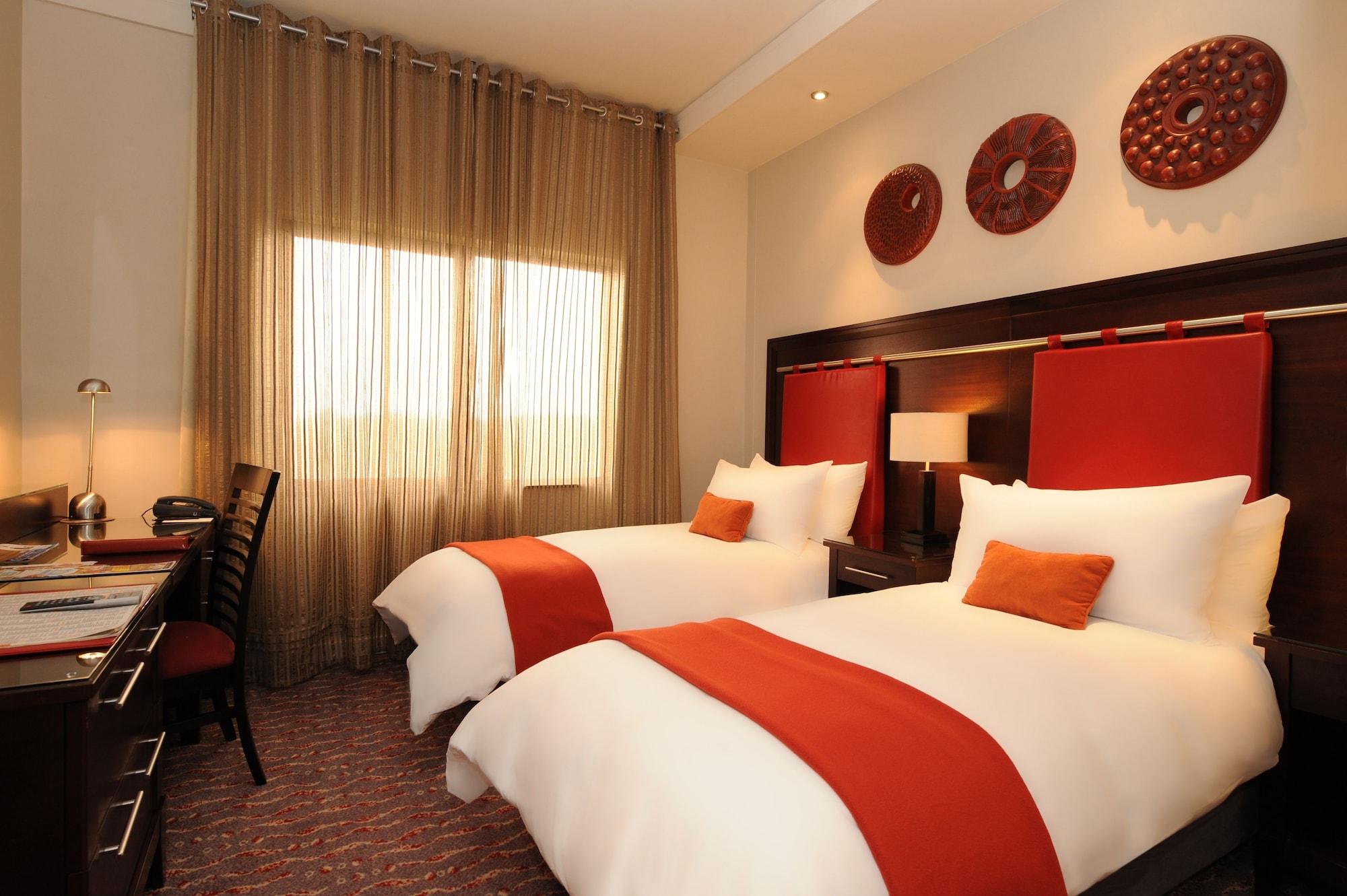 Mondior At Emperors Palace Kempton Park Extérieur photo